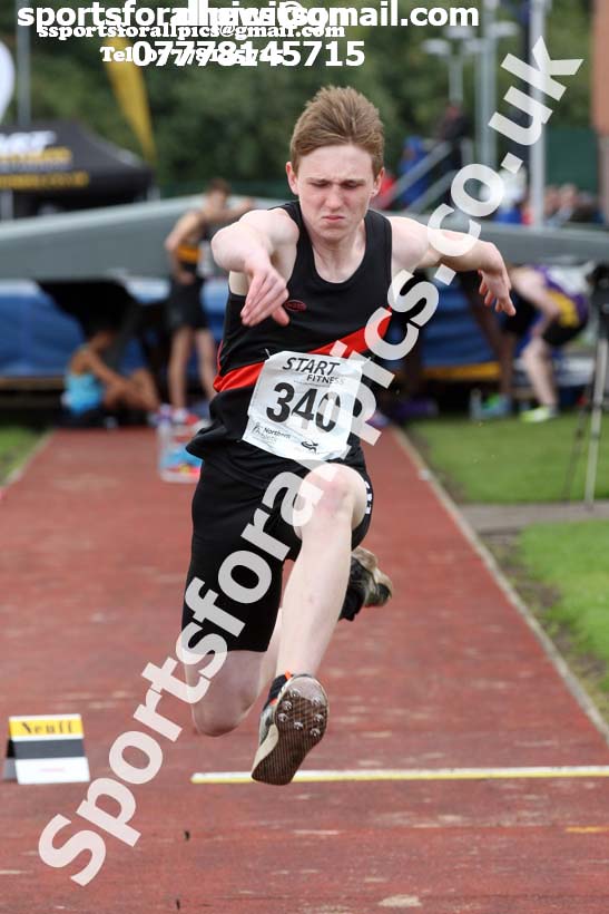 Mens under-17s triple jump, Northern Under-17s/U-15s and U13s Champs, Leigh Sports Village, Leigh. Photo: David T. Hewitson/Sports for All Pics
